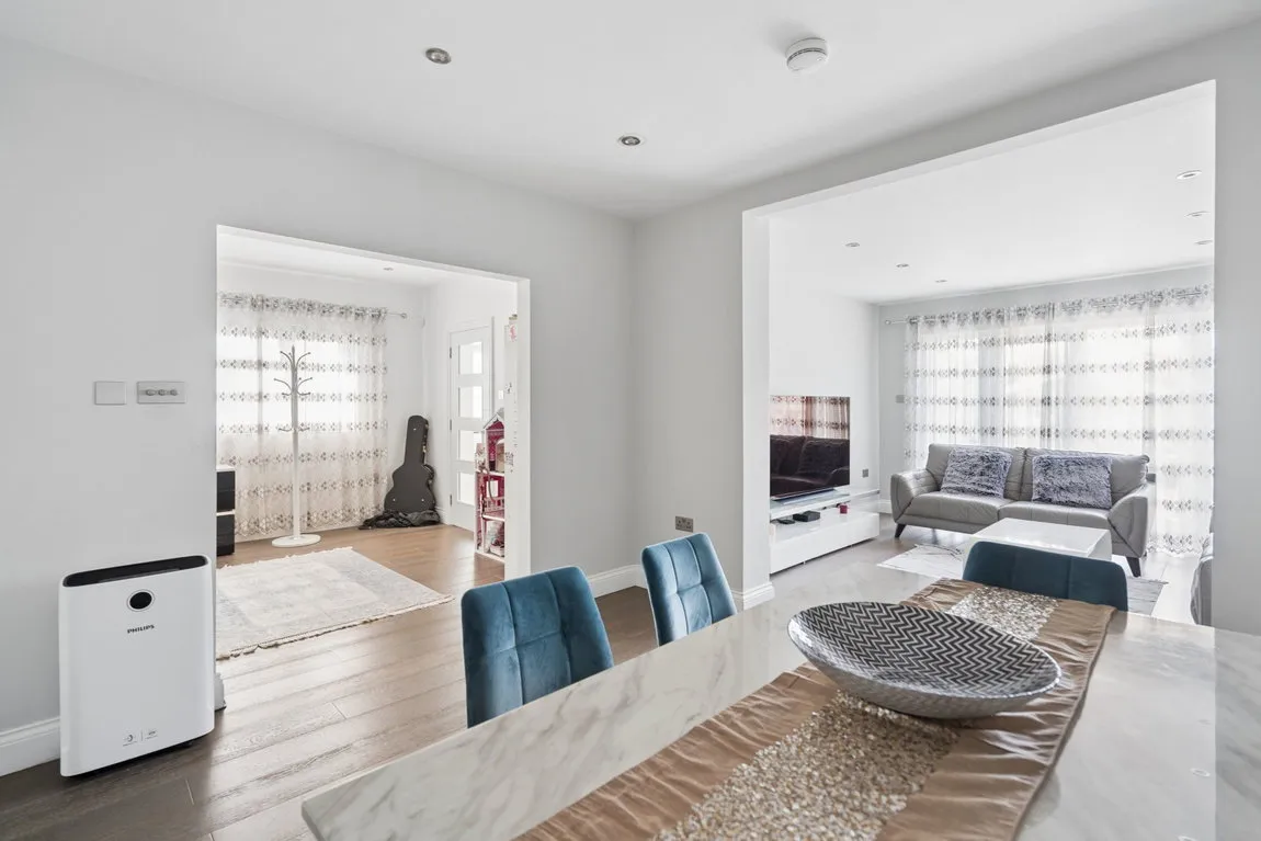 Woodford Crescent, Pinner, HA5, photo 4