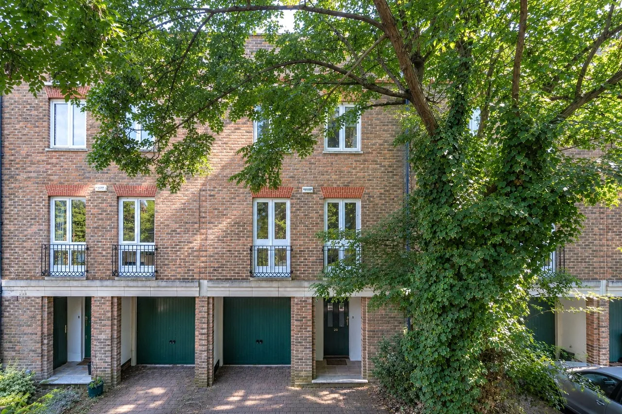 4 bed house for sale — Beaufort Road, Twickenham, TW1 2PQ