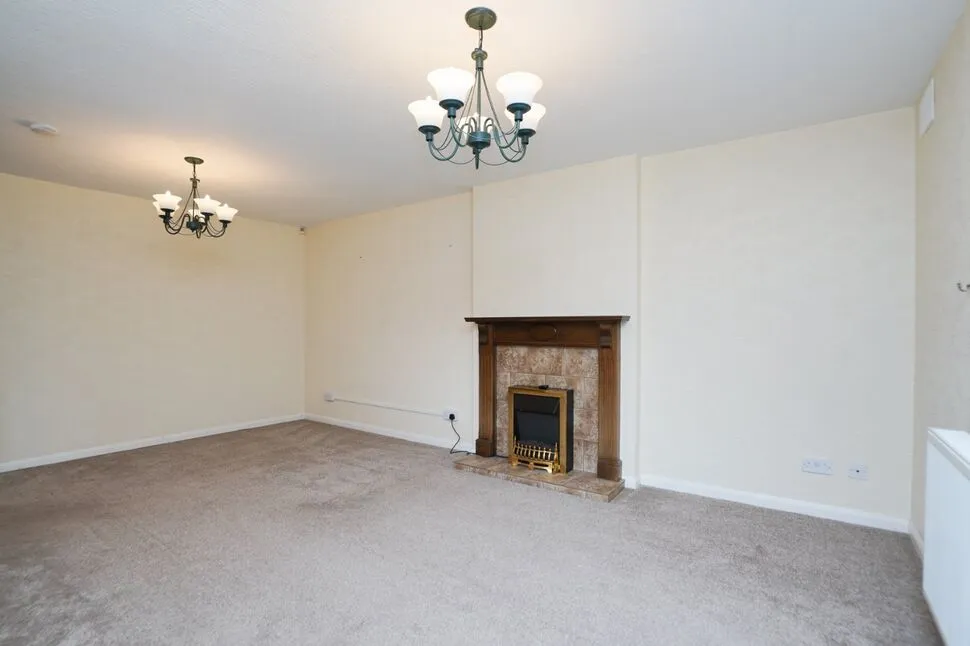 St. James Gardens, Bulkington, CV12, photo 11