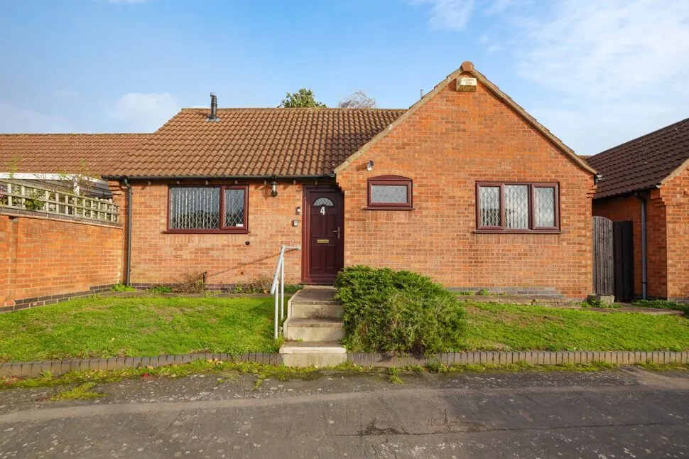 St. James Gardens, Bulkington, CV12, photo 16