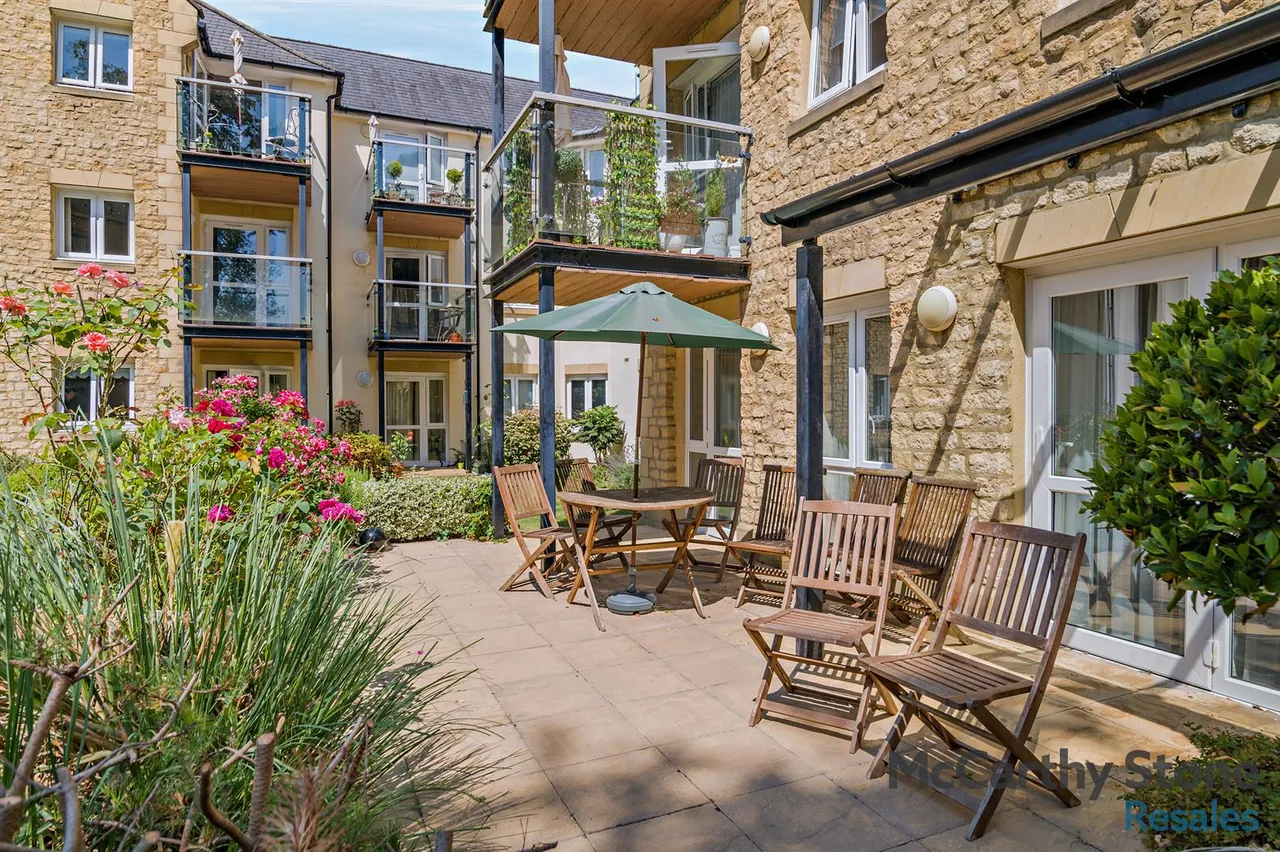 Charlton Road, Shepton Mallet, BA4, photo 17