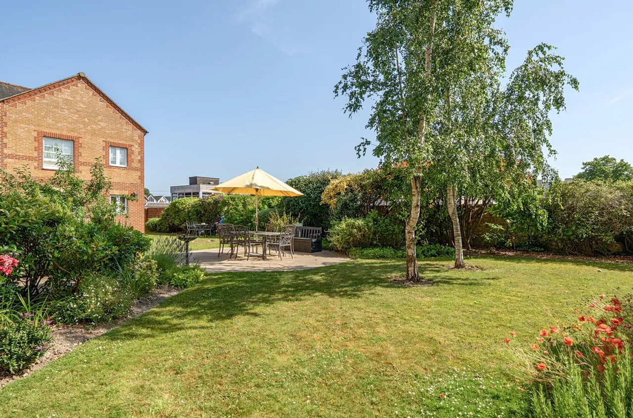 Stockbridge Road, Chichester, PO19, photo 20