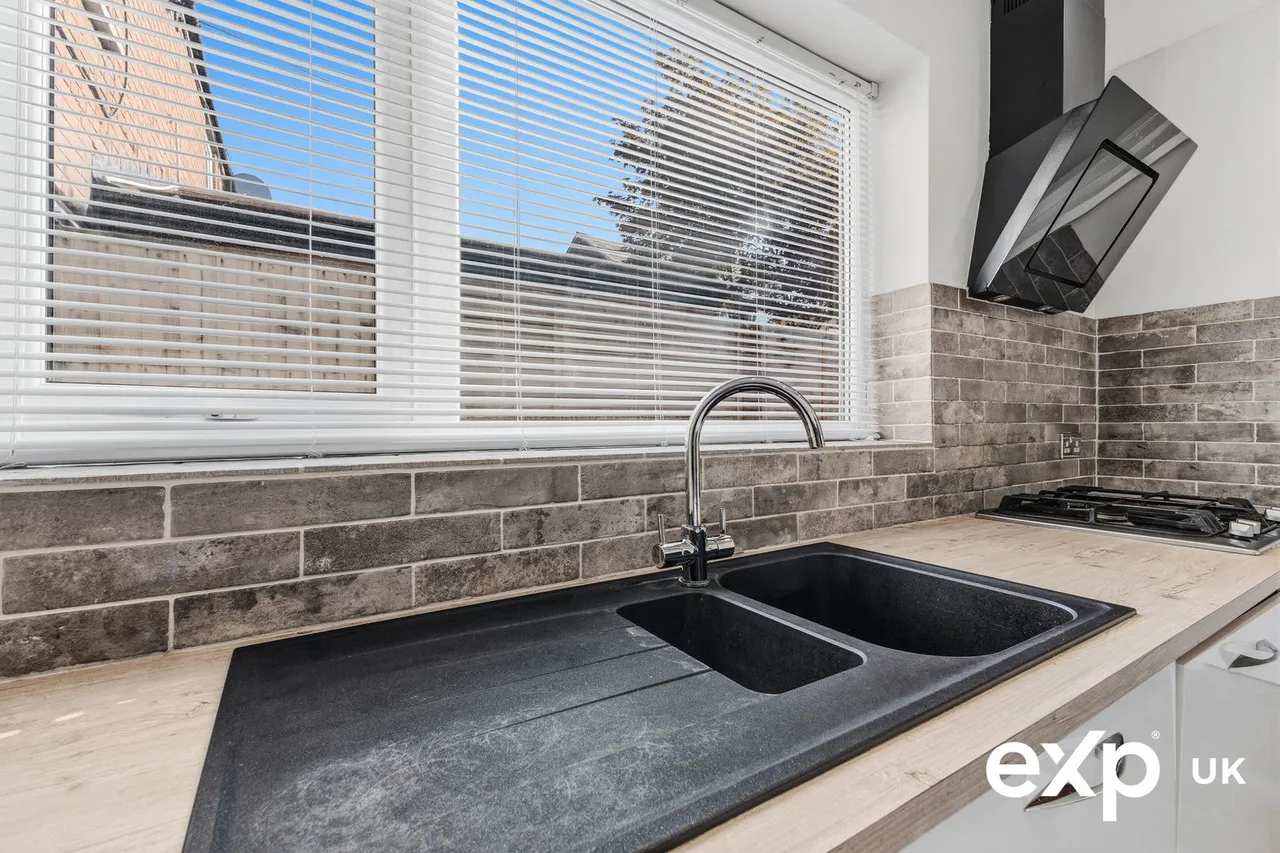 Athorpe Grove, Nottingham, NG6, photo 8