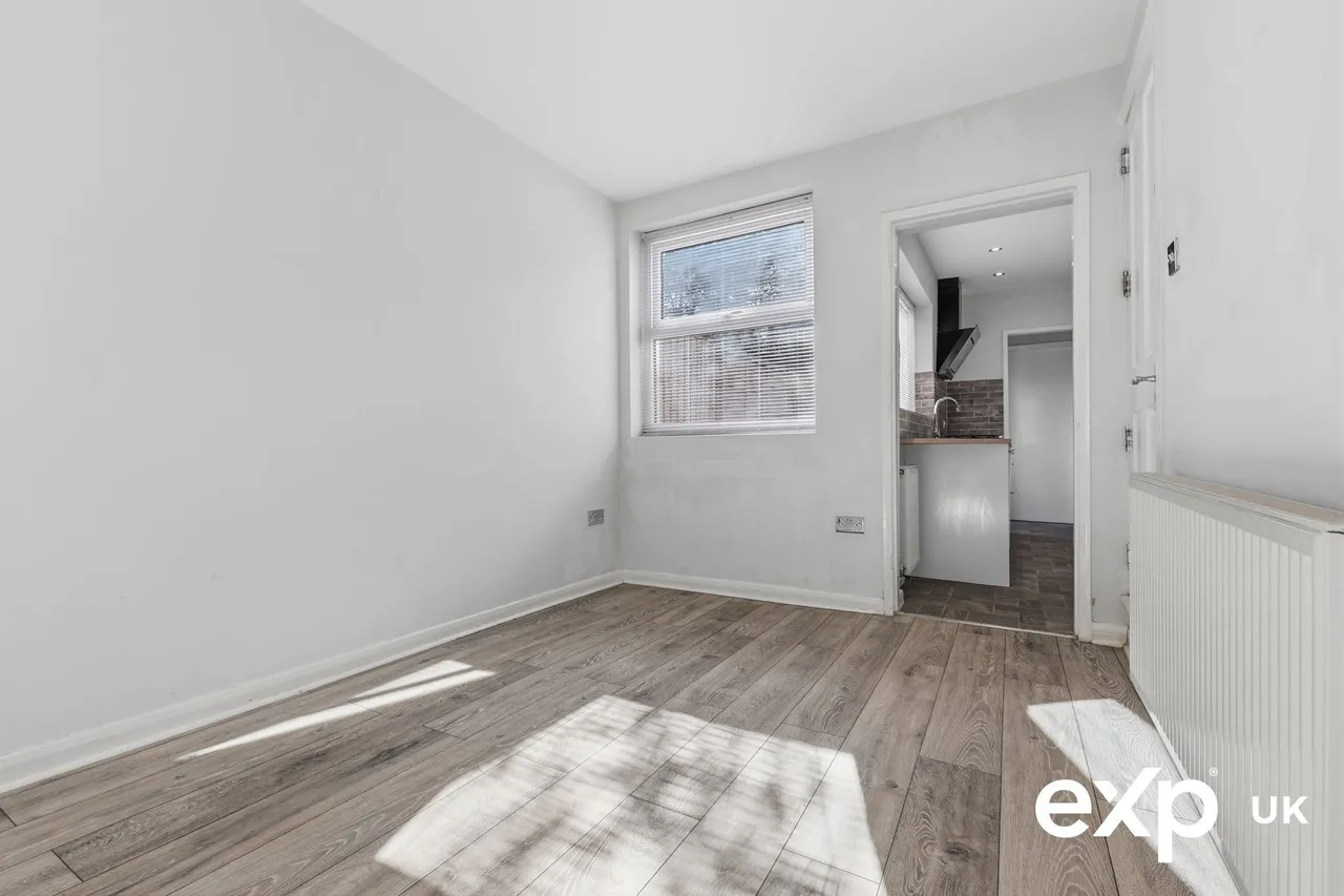Athorpe Grove, Nottingham, NG6, photo 5