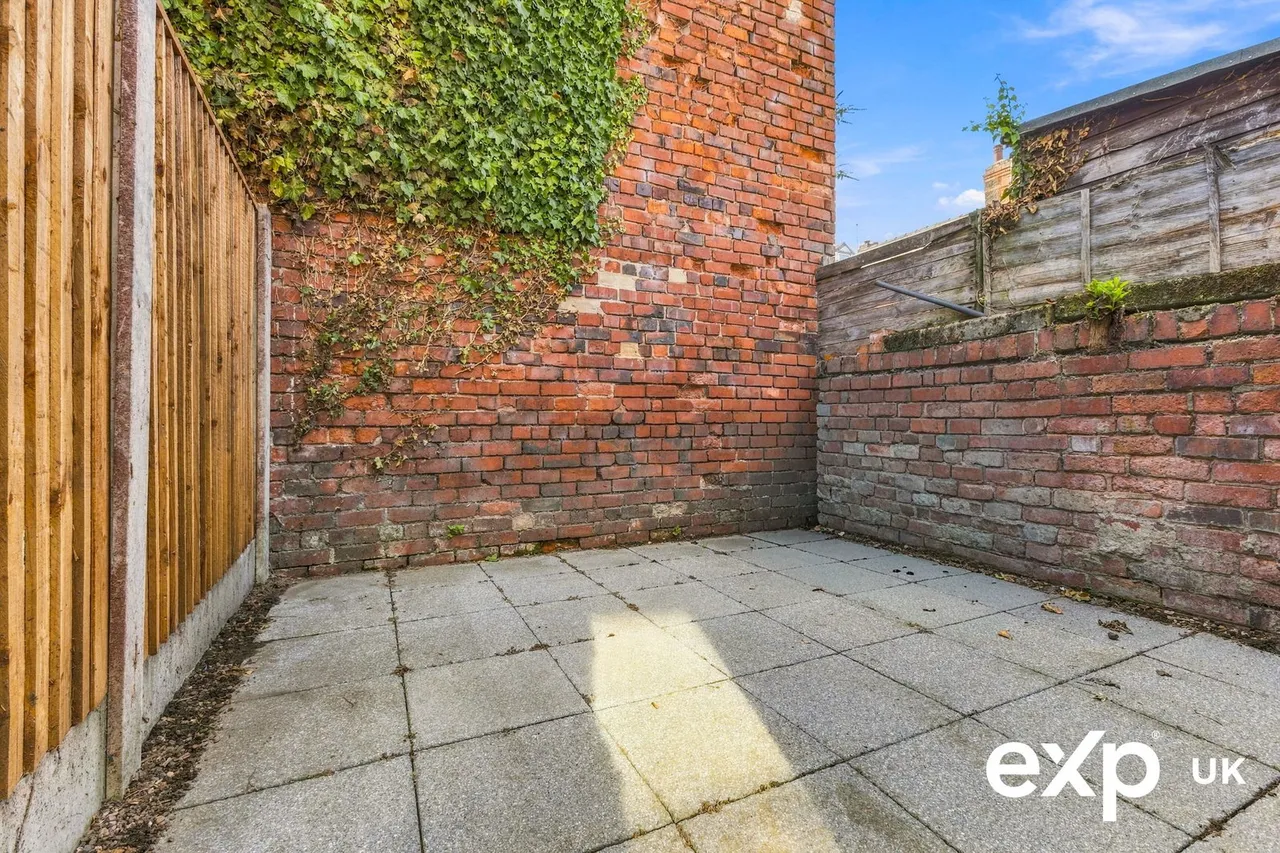 Athorpe Grove, Nottingham, NG6, photo 16