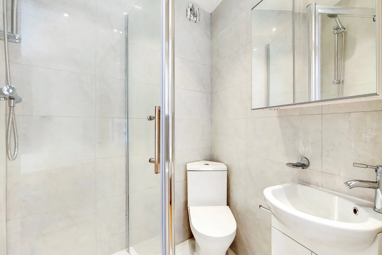 Curwen Road, Hammersmith, W12, photo 10