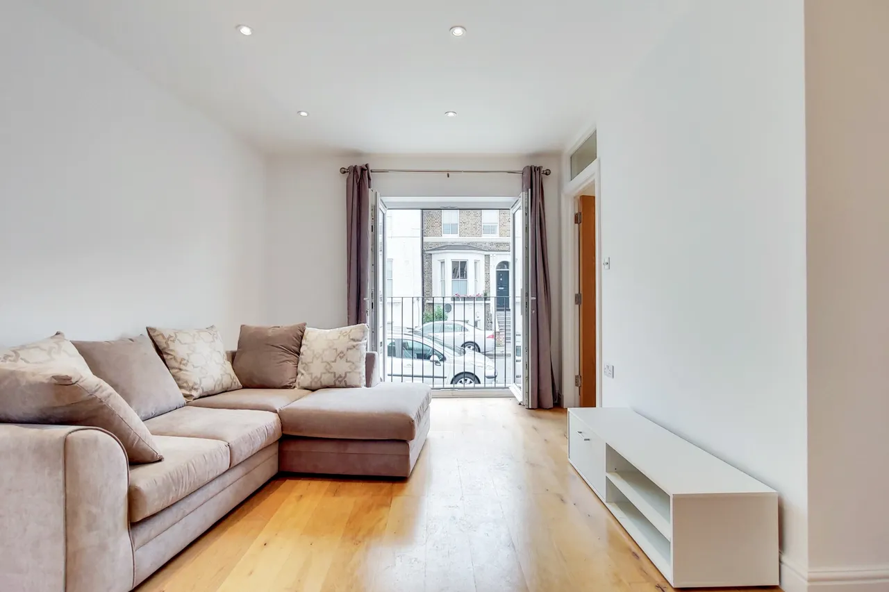 Curwen Road, Hammersmith, W12, photo 4