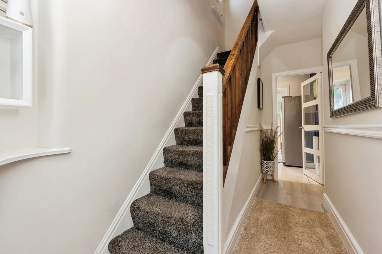 The Crescent, Bredbury, Stockport, Greater Manchester, SK6, photo 10