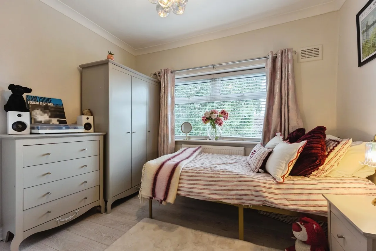 The Crescent, Bredbury, Stockport, Greater Manchester, SK6, photo 15