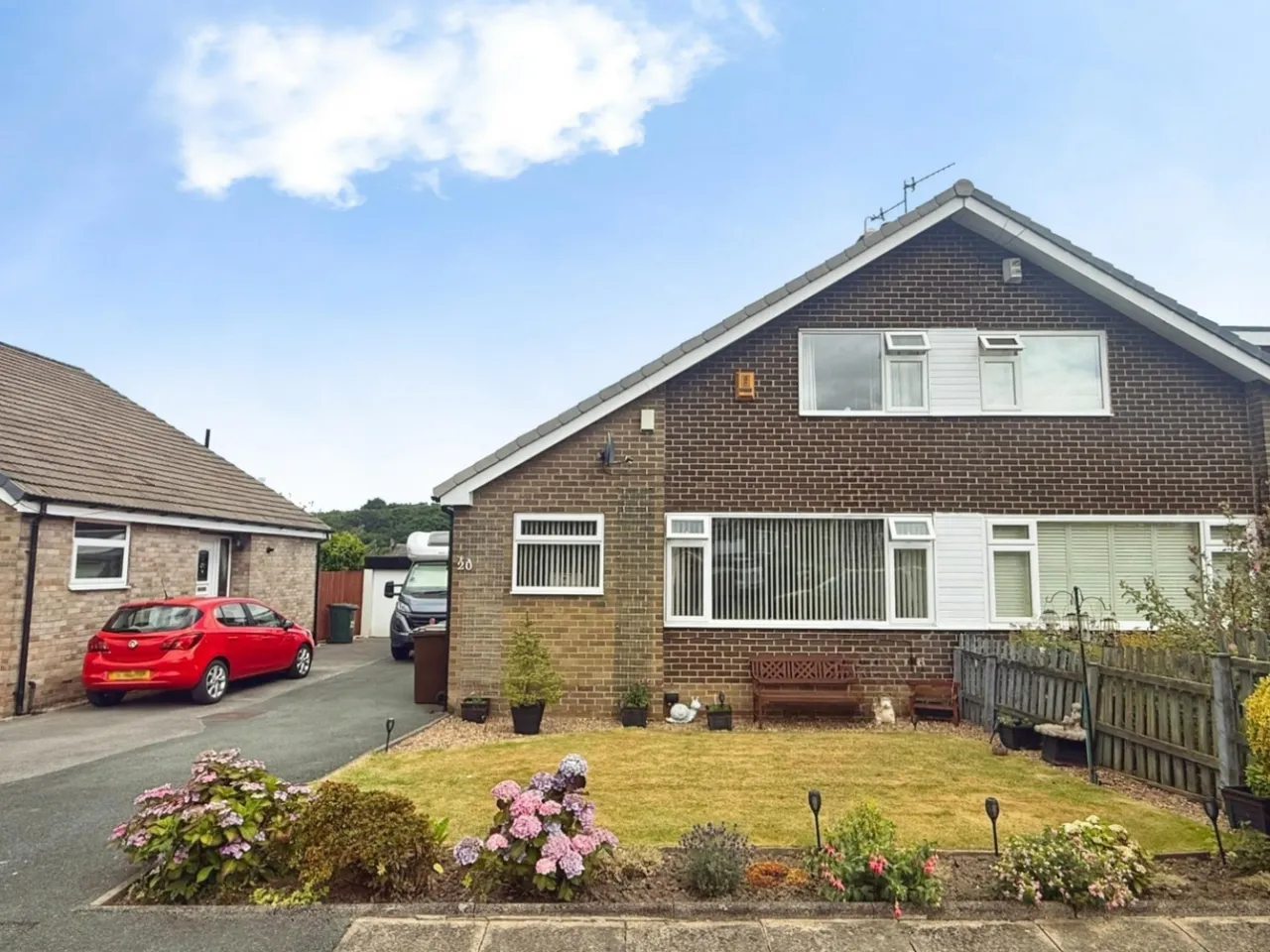 Brackendale Drive, Bradford, BD10, photo 13