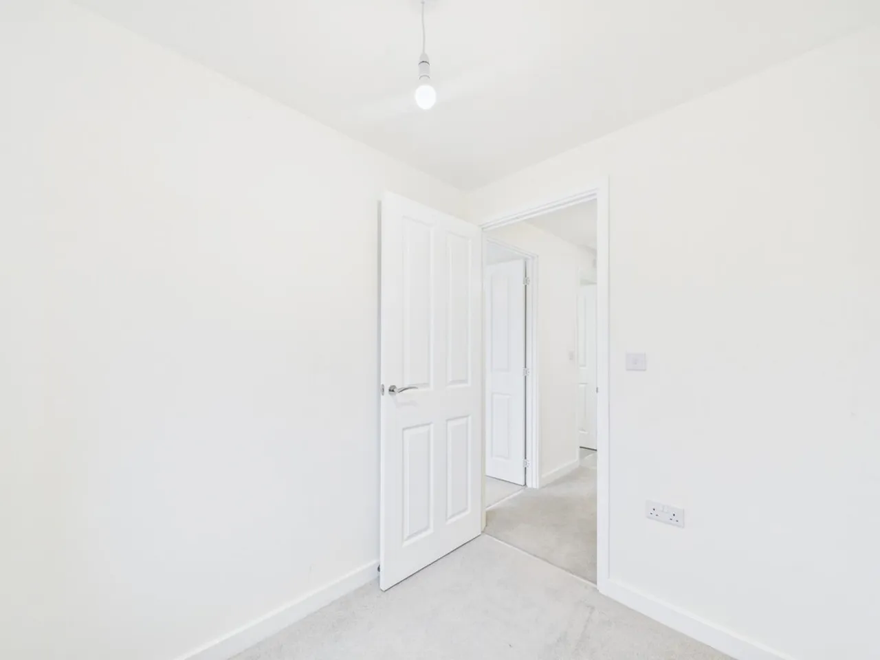 Buckthorn Drive, Stoke-on-Trent, photo 10