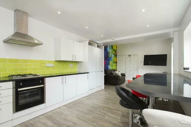 Derby Grove, Nottingham, NG7, photo 7
