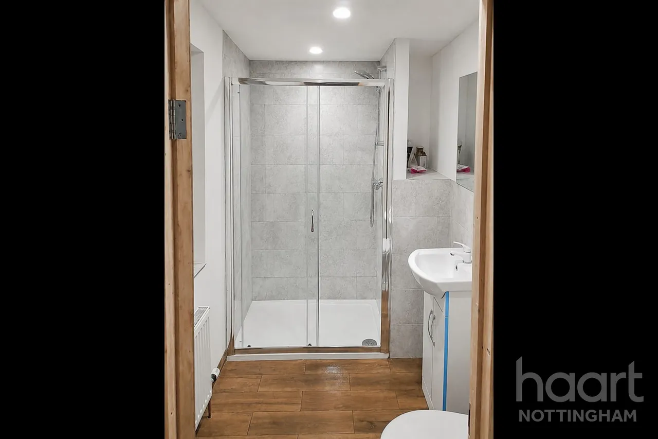 Claude Street, Dunkirk, NG7, photo 10