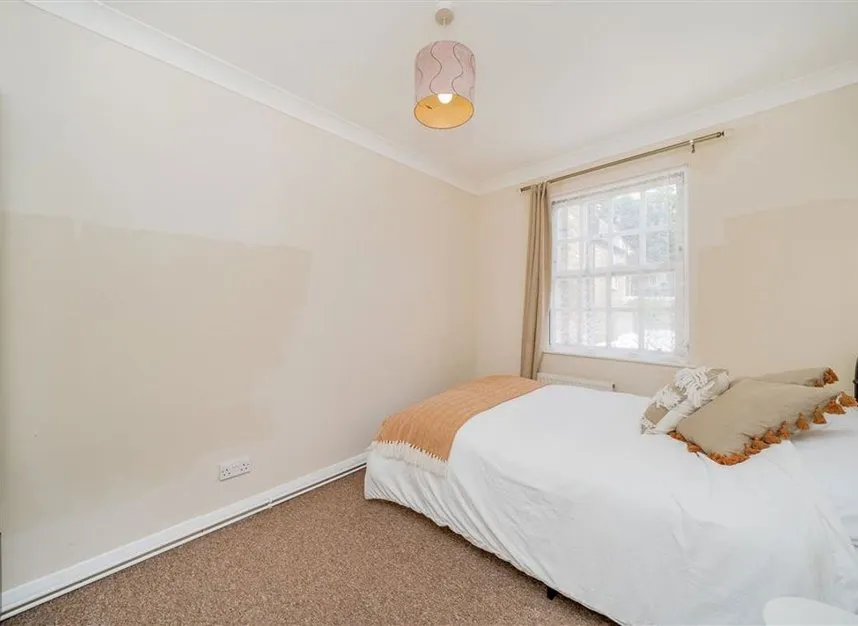 Brandram Road, Lewisham, SE13, photo 4
