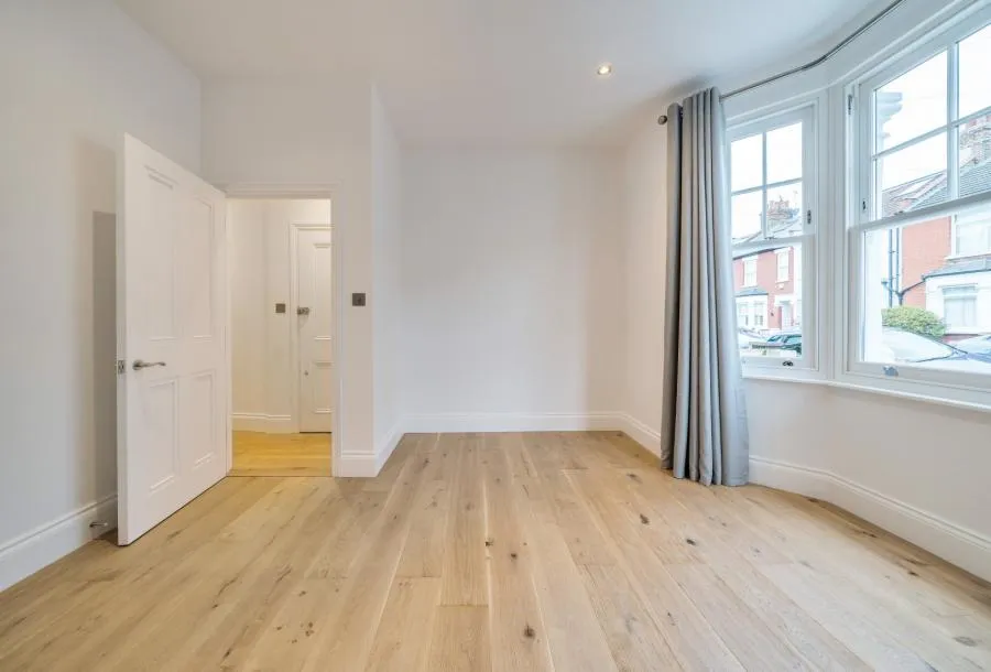 Littleton Street, SW18, photo 15