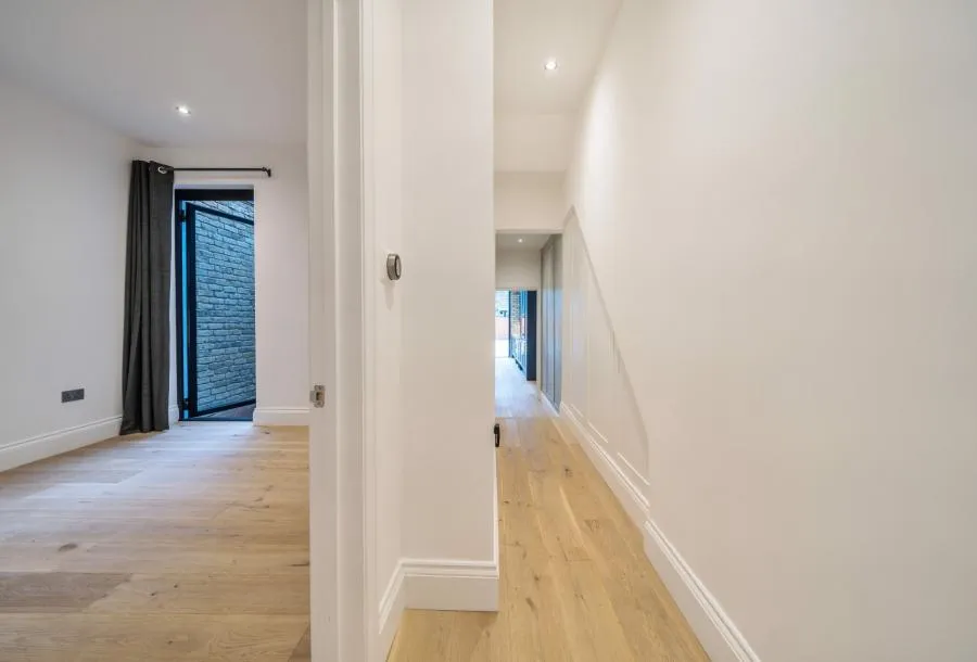 Littleton Street, SW18, photo 17