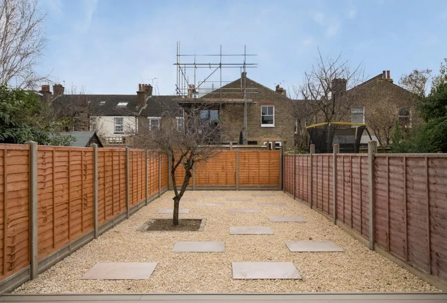 Littleton Street, SW18, photo 19