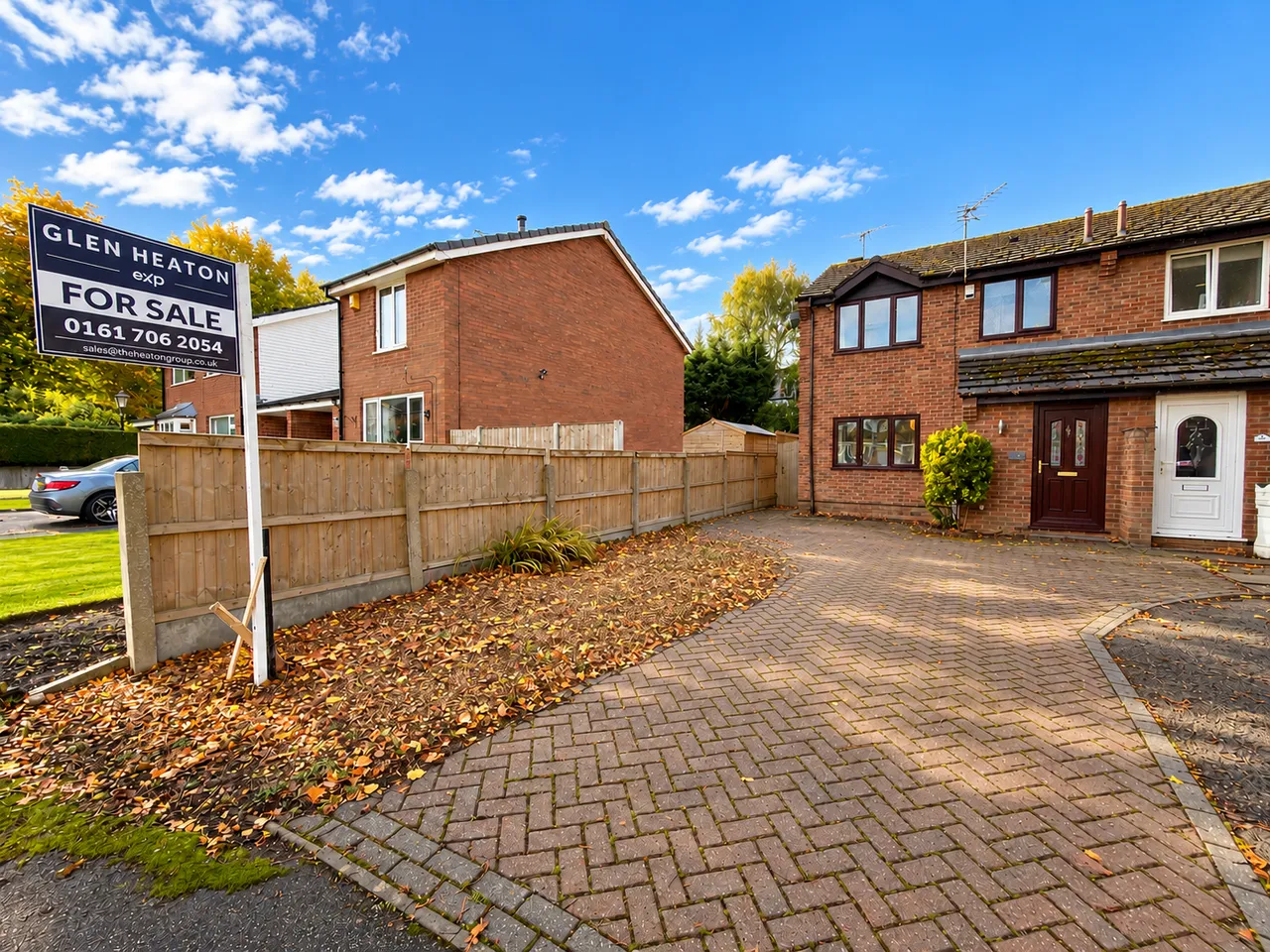 2 bed house for sale, Maple Close, Heaviley, SK2