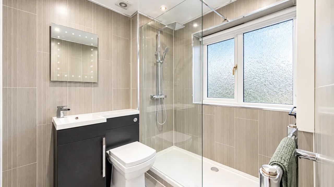 Maple Close, Heaviley, SK2, photo 23