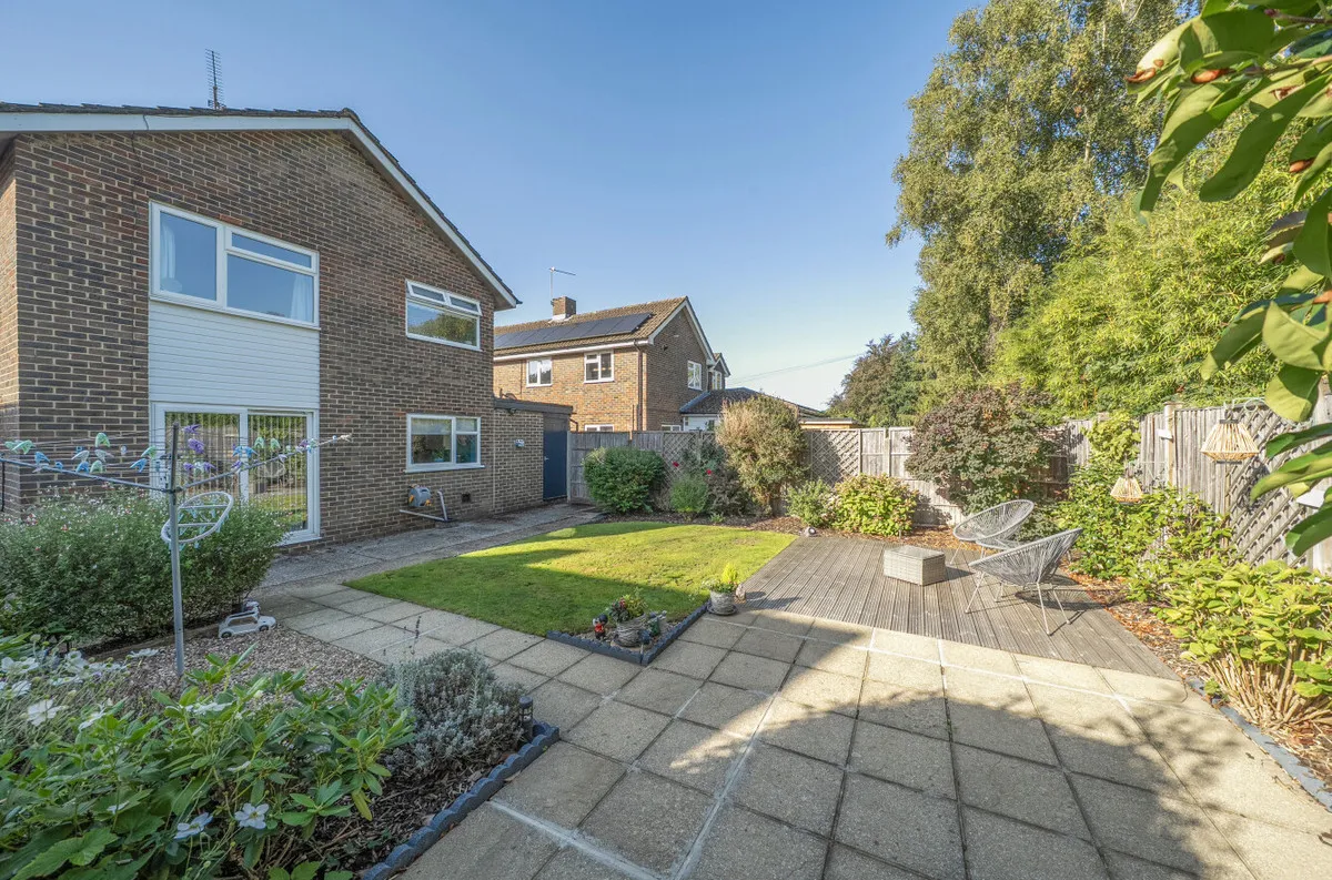Pulborough, RH20, photo 11
