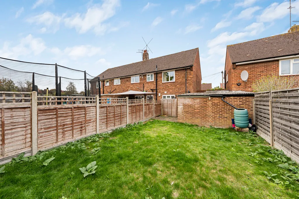 Rosemary Close, Hillingdon, UB8, photo 26