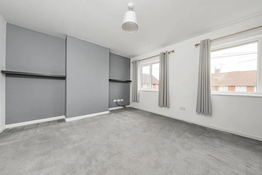 Rosemary Close, Hillingdon, UB8, photo 8