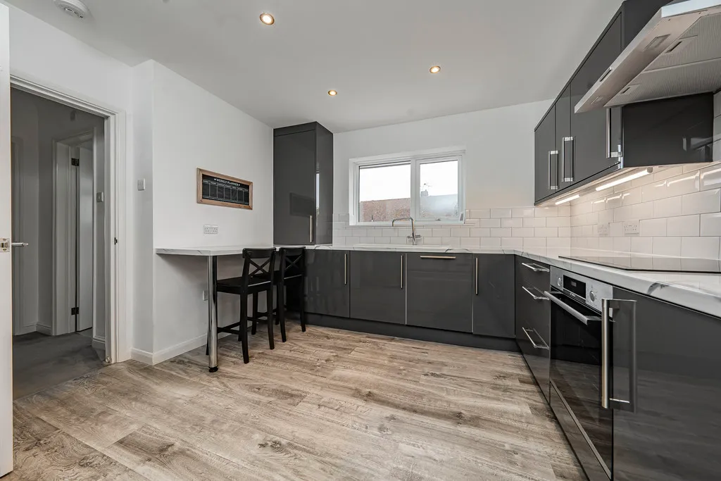 Rosemary Close, Hillingdon, UB8, photo 2