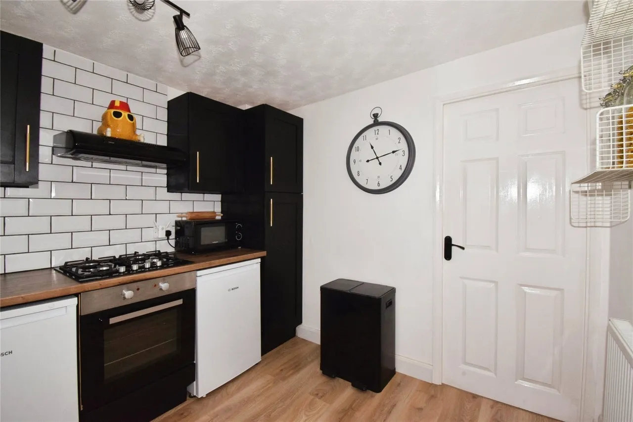 Pochins Close, Wigston, LE18, photo 14