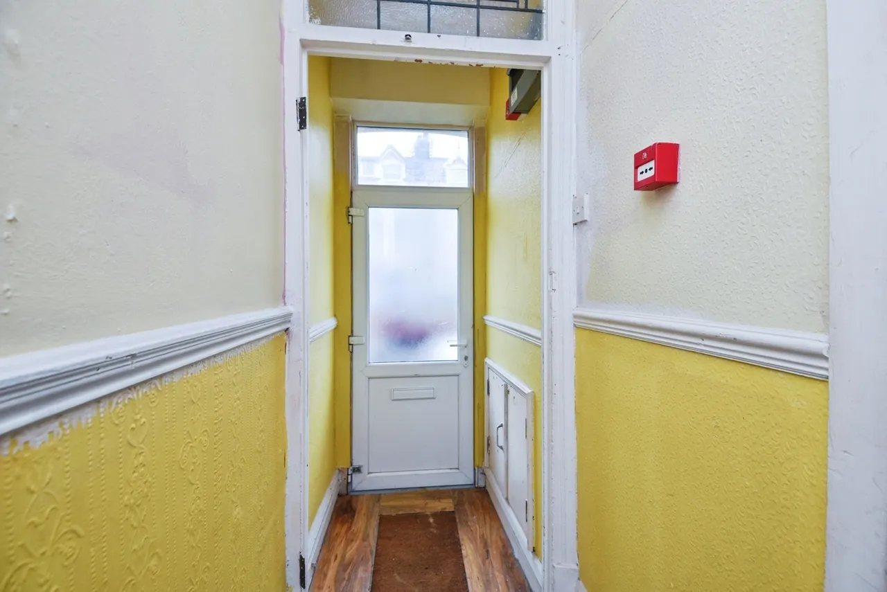 Clarendon Road, Morecambe, LA3, photo 2