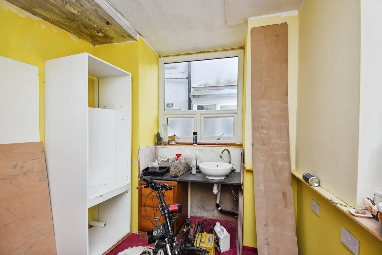 Clarendon Road, Morecambe, LA3, photo 13