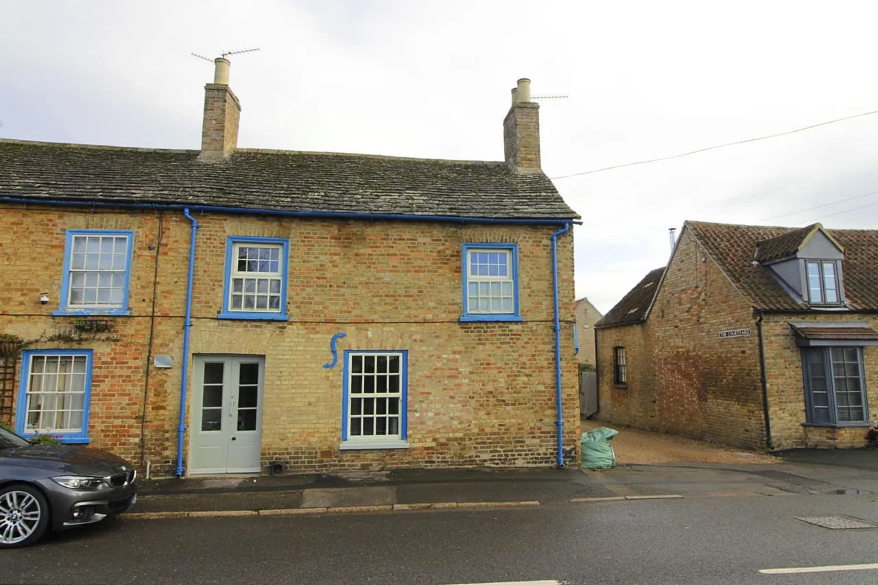 1 bed flat to rent, Whittlesey Road, Thorney, PE6
