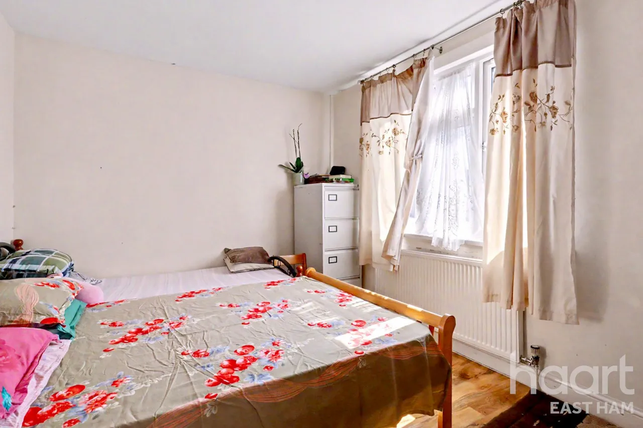 Gooseley Lane, London, E6, photo 22