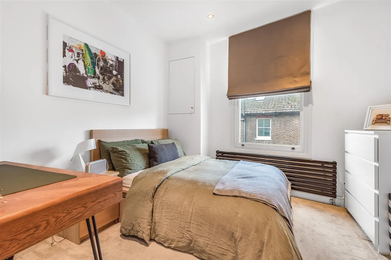 Kew Road, Richmond, TW9, photo 7