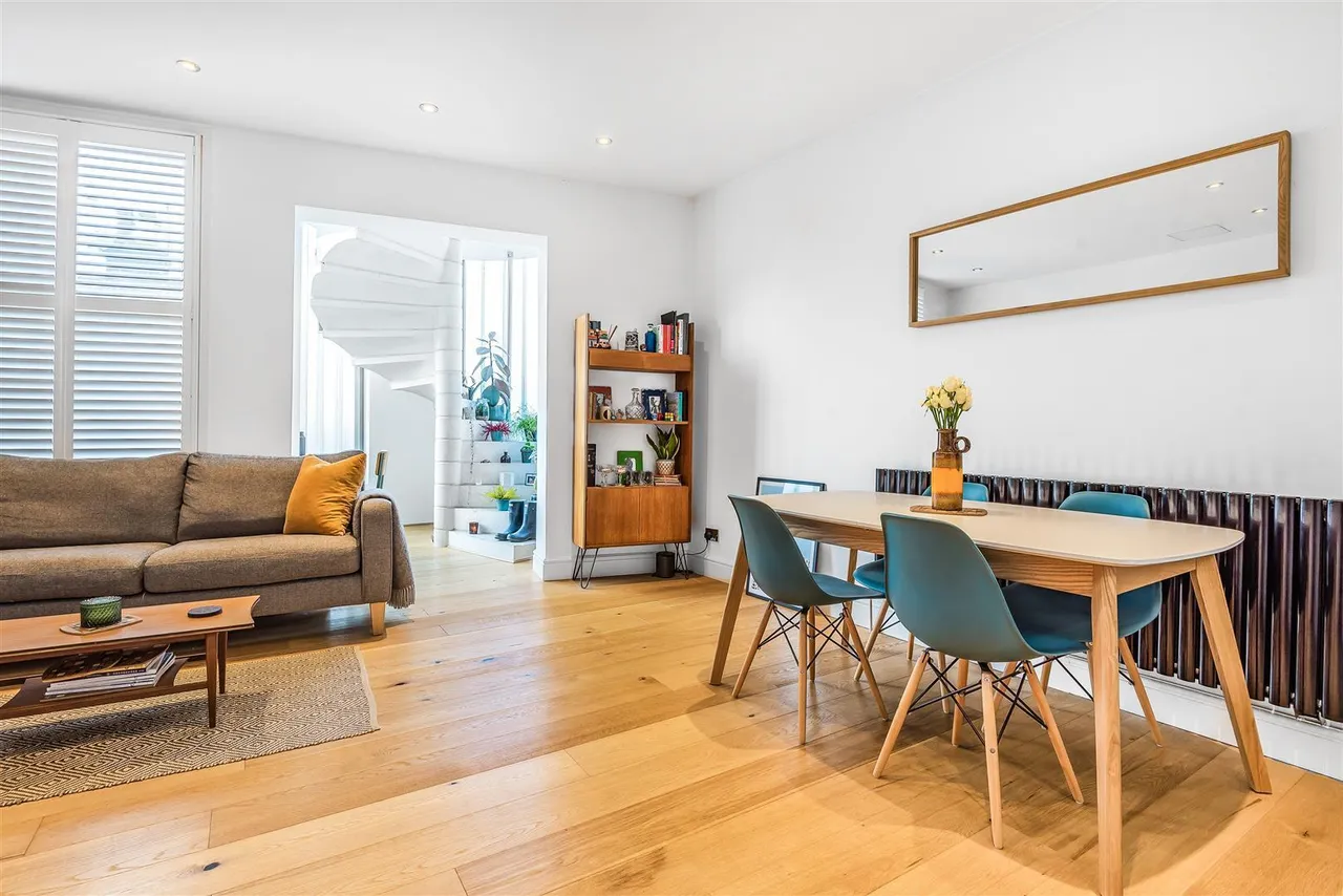 Kew Road, Richmond, TW9, photo 5