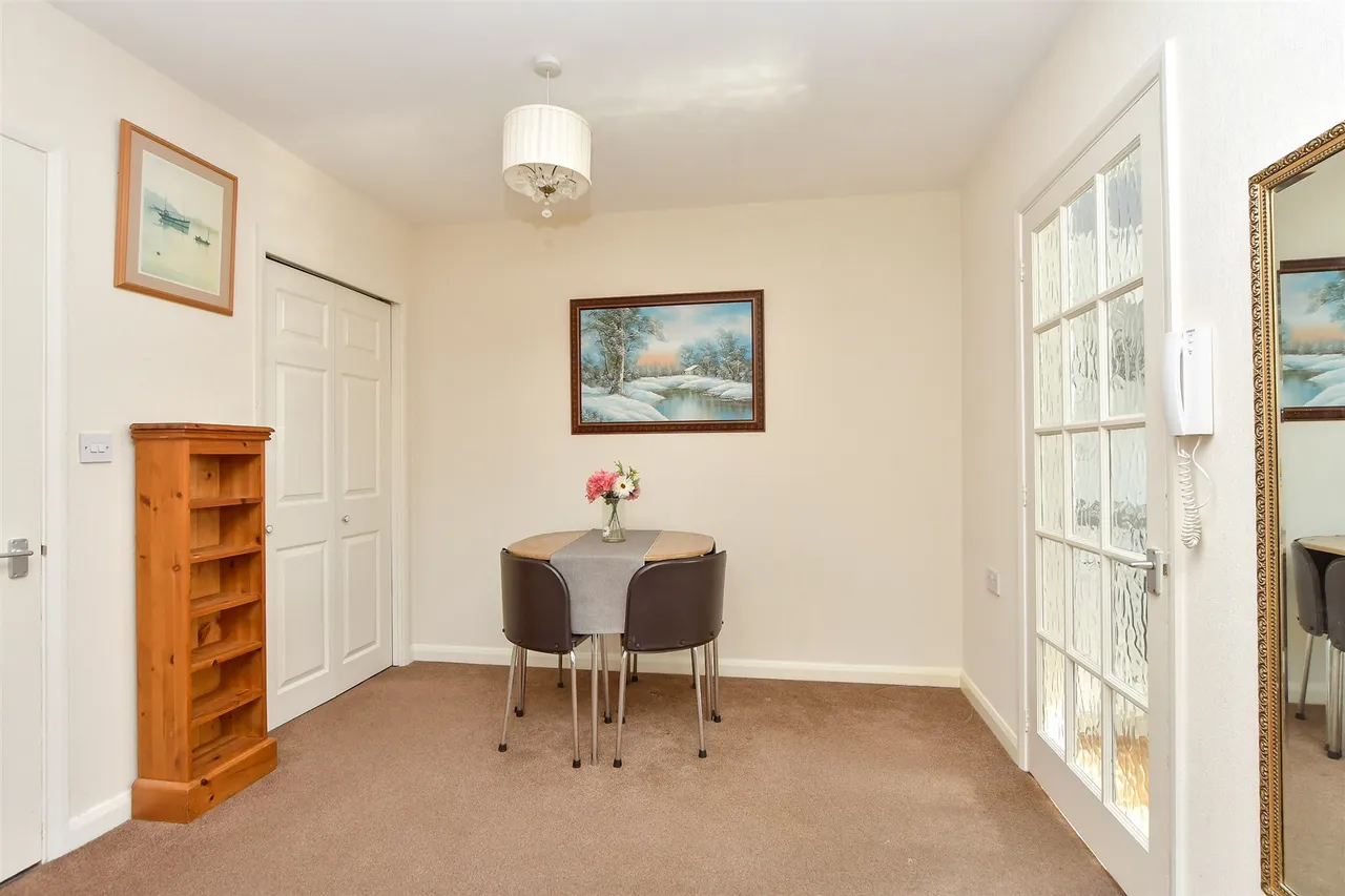 West Lane, Sittingbourne, ME10, photo 4
