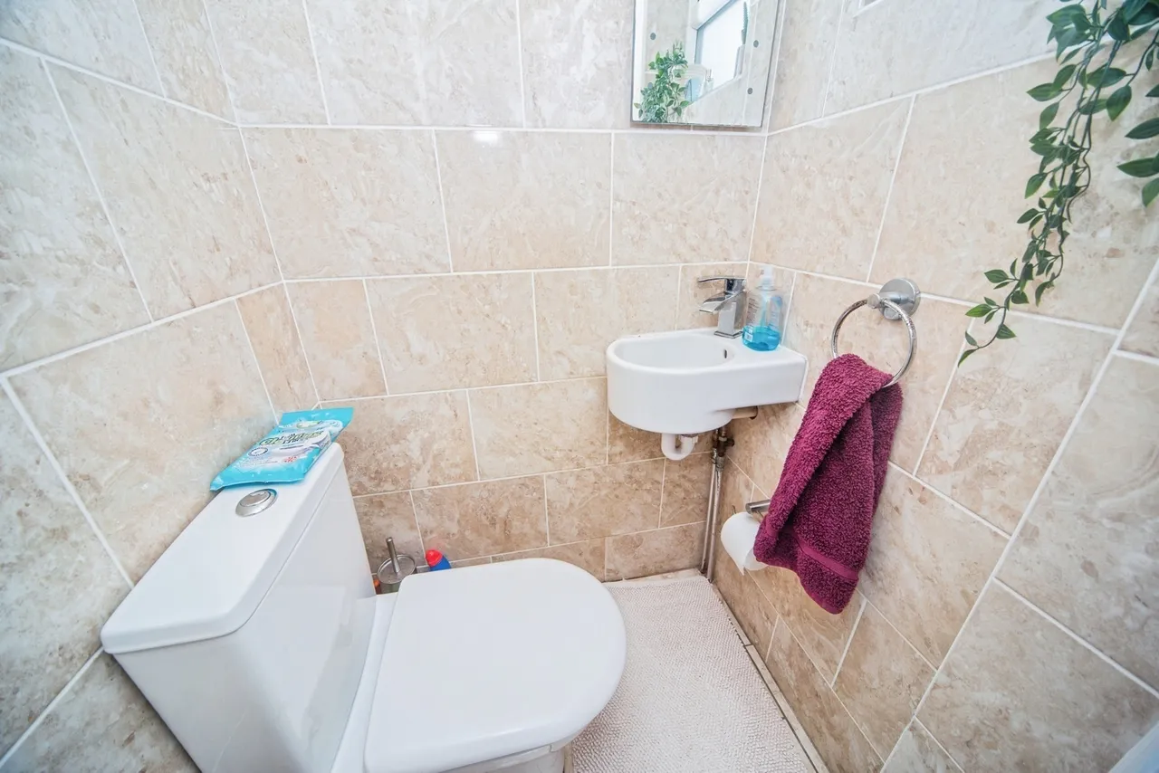 Rayners Gardens, Swaythling, SO16, photo 6