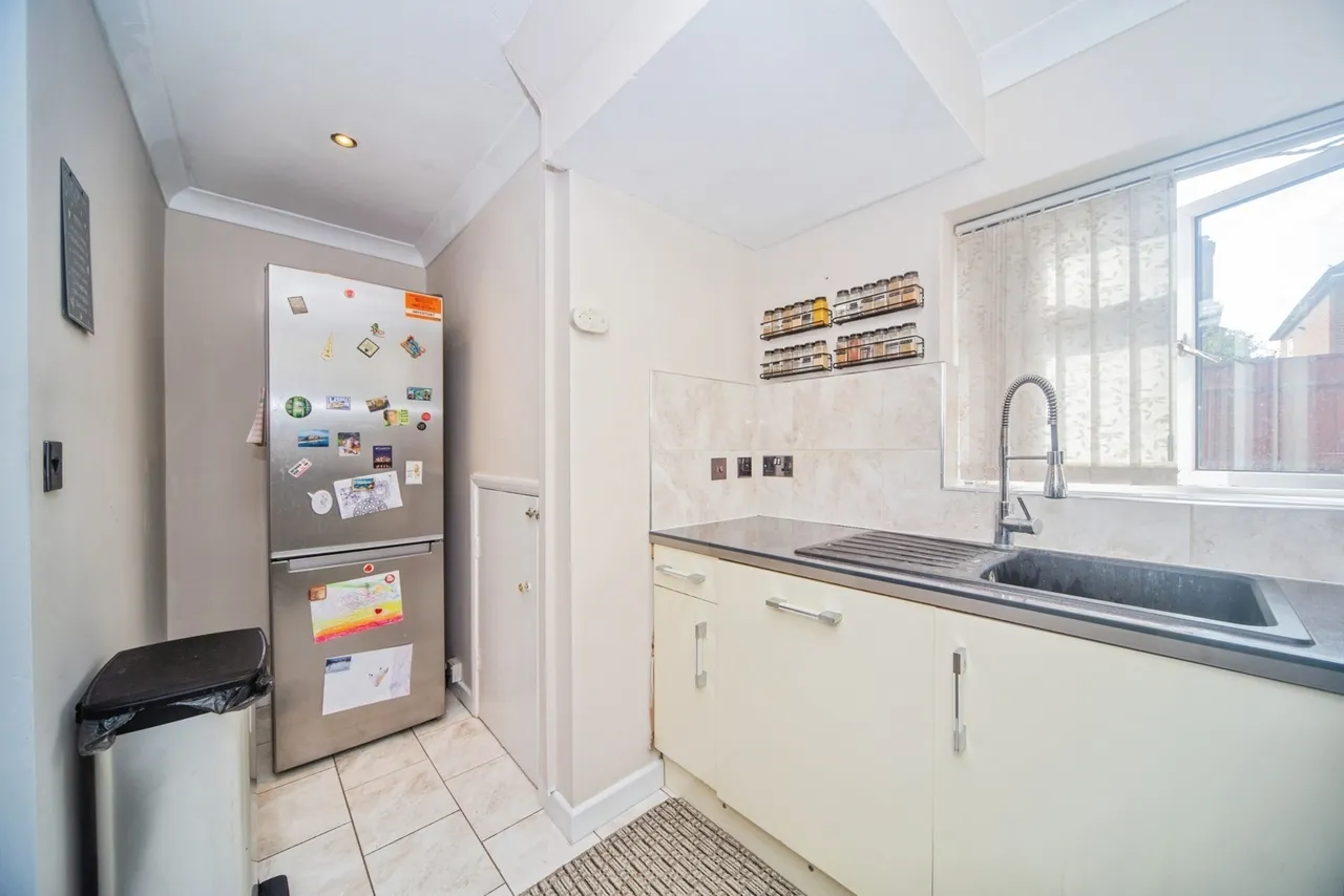 Rayners Gardens, Swaythling, SO16, photo 5