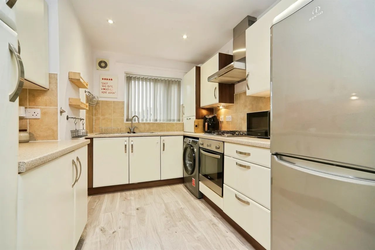 Fairfield Street, Leeds, photo 5