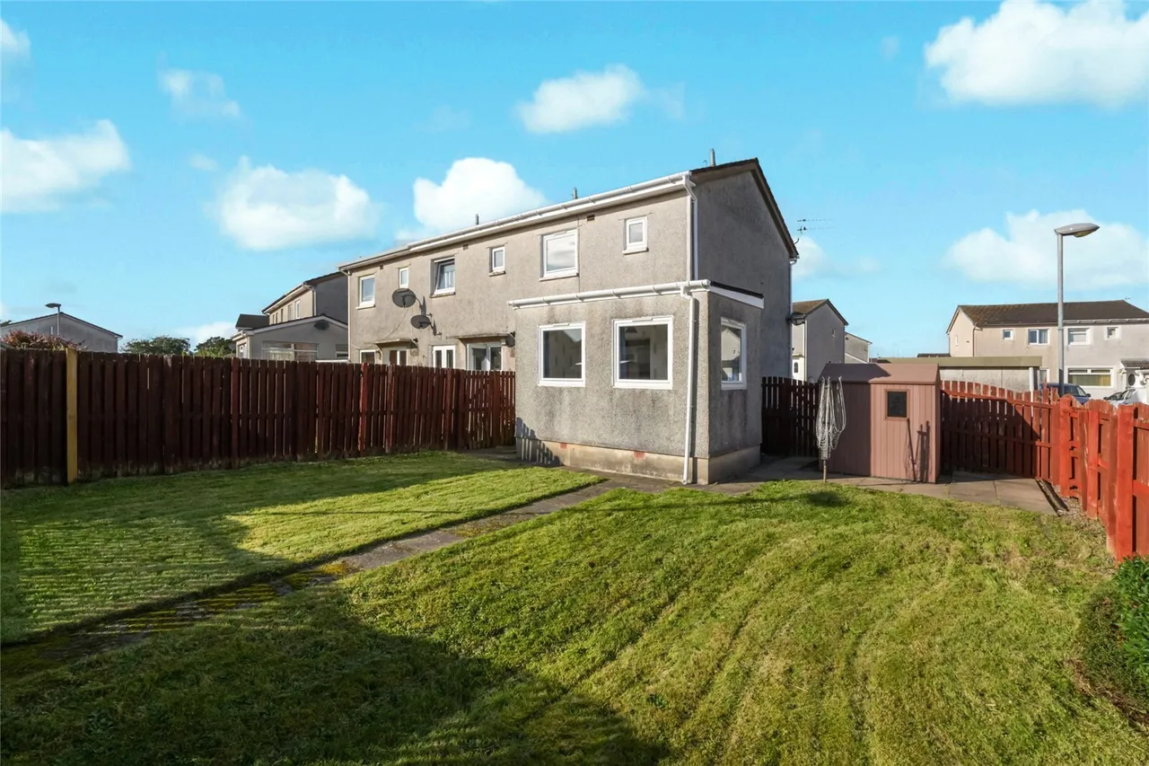 Gullane Place, Kilwinning, KA13, photo 2