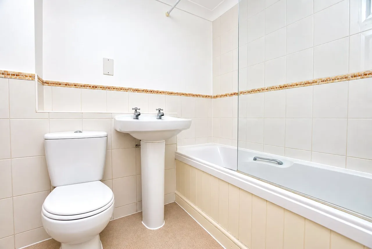 Kings Road, Shalford, GU4, photo 6