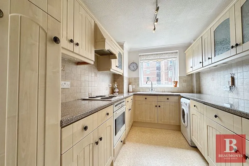 Preston Park Avenue, Brighton BN1 6HR, photo 12