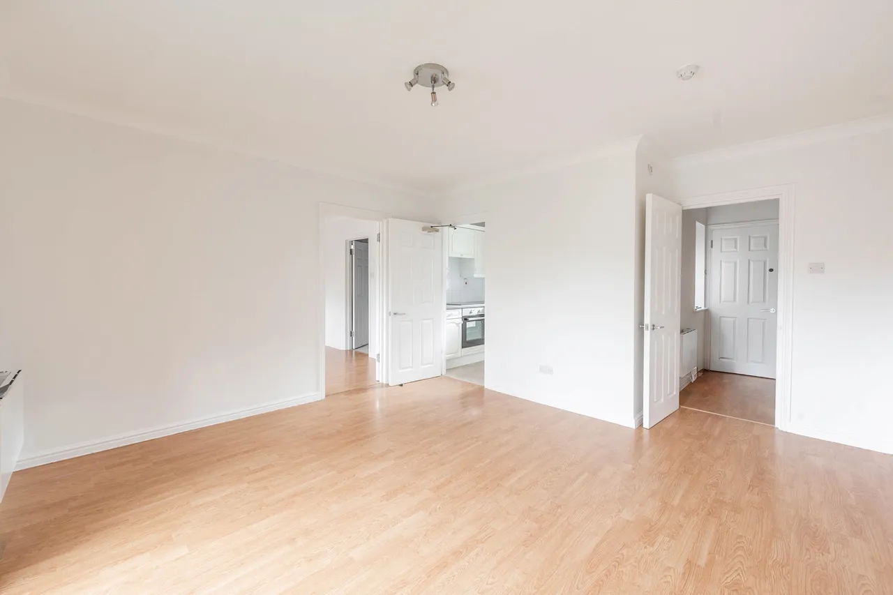 Northwood, HA6, photo 6