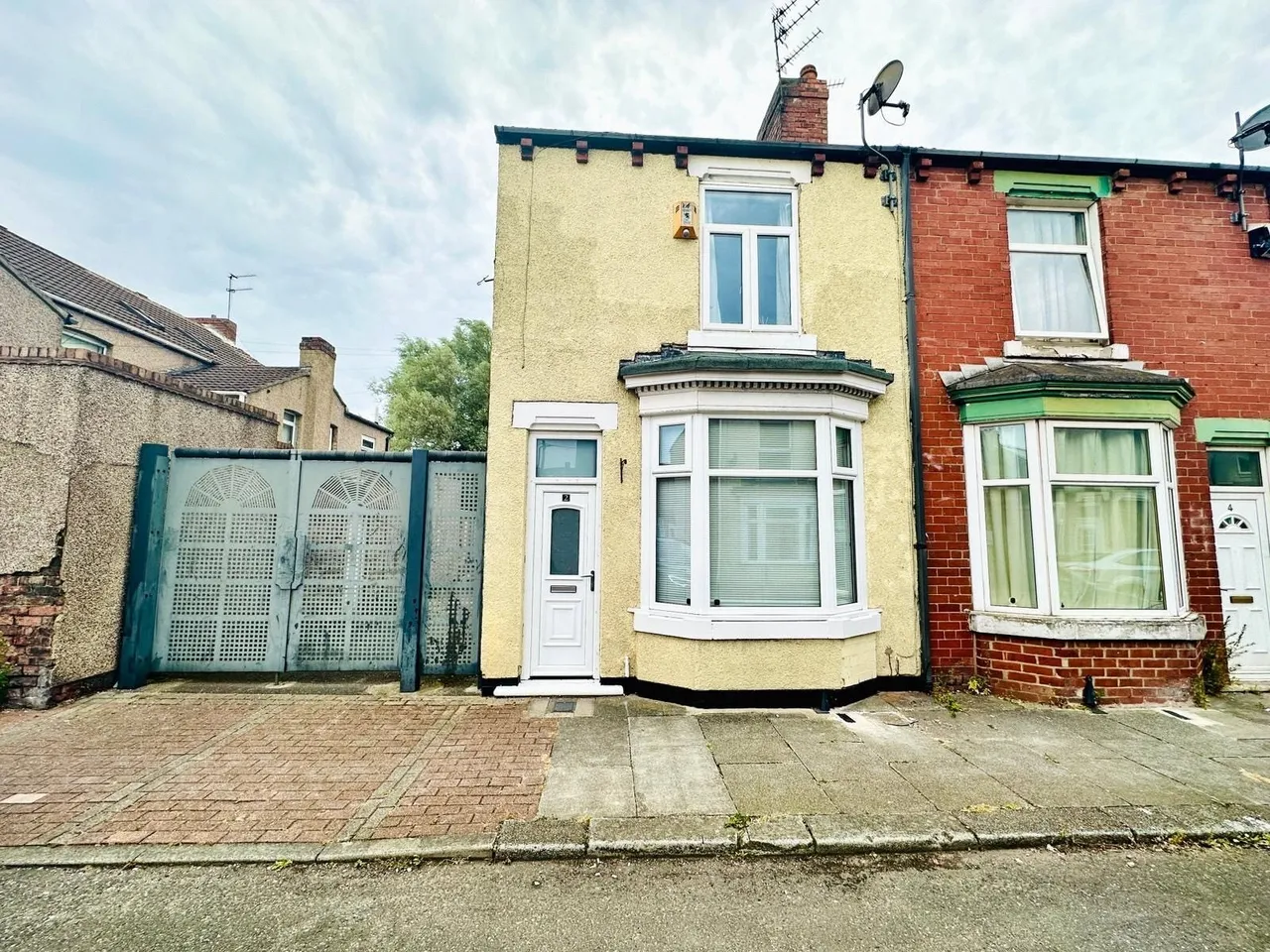 2 bed house for sale — McCreton Street, Middlesbrough, North Yorkshire, TS3