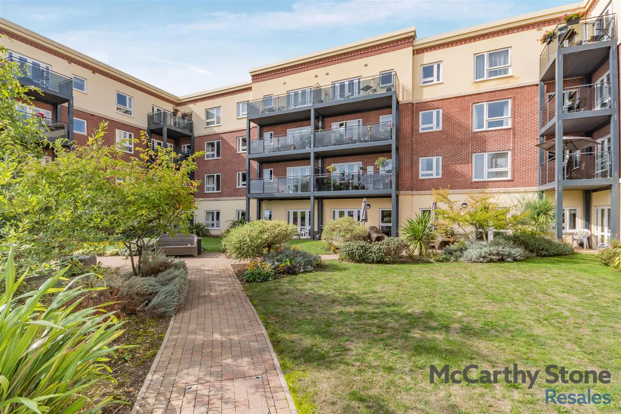 Recreation Road, Bromsgrove, B61, photo 17