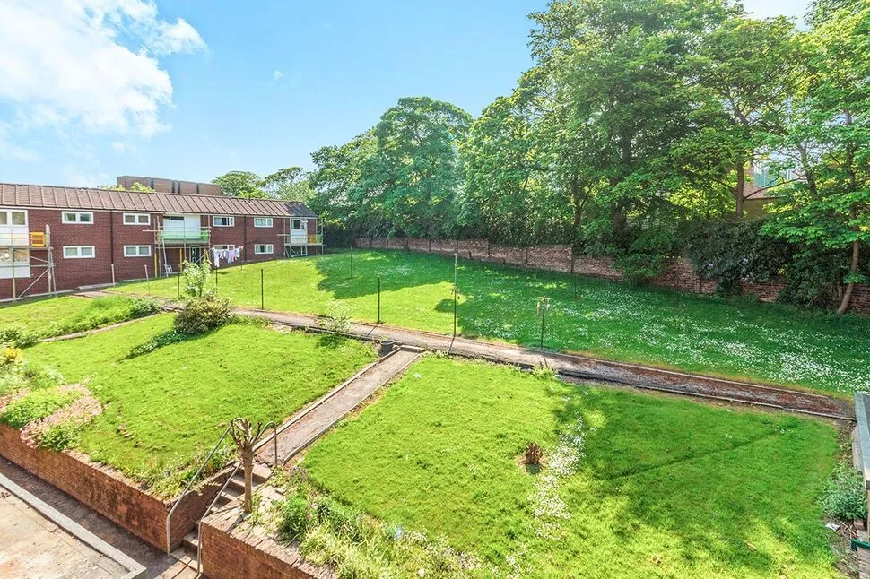 Mile Oak Road, Rotherham, South Yorkshire, S60, photo 10
