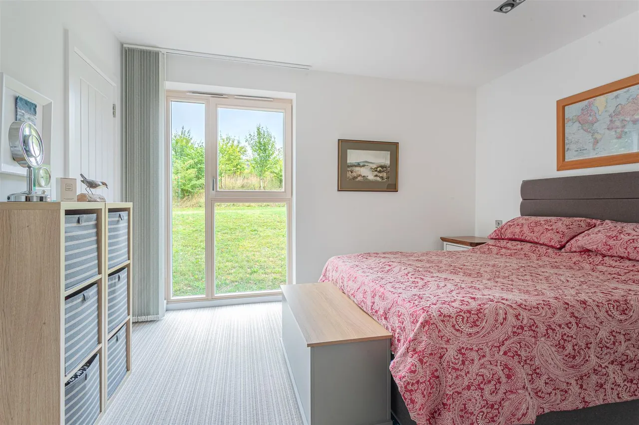 Almond Close, Wadswick Green, SN13, photo 13