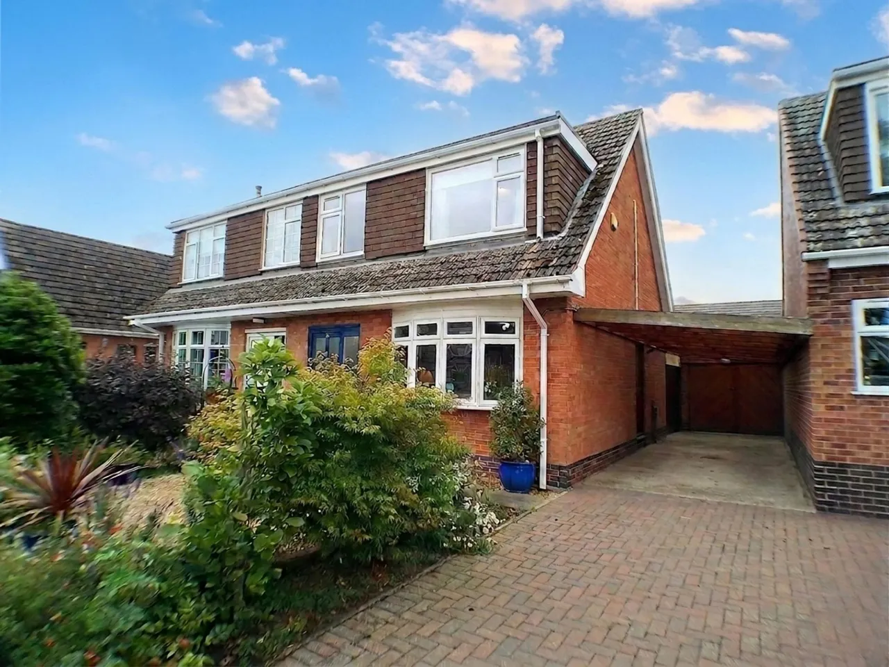 3 bed house for sale, Cox Drive, Bottesford, NG13