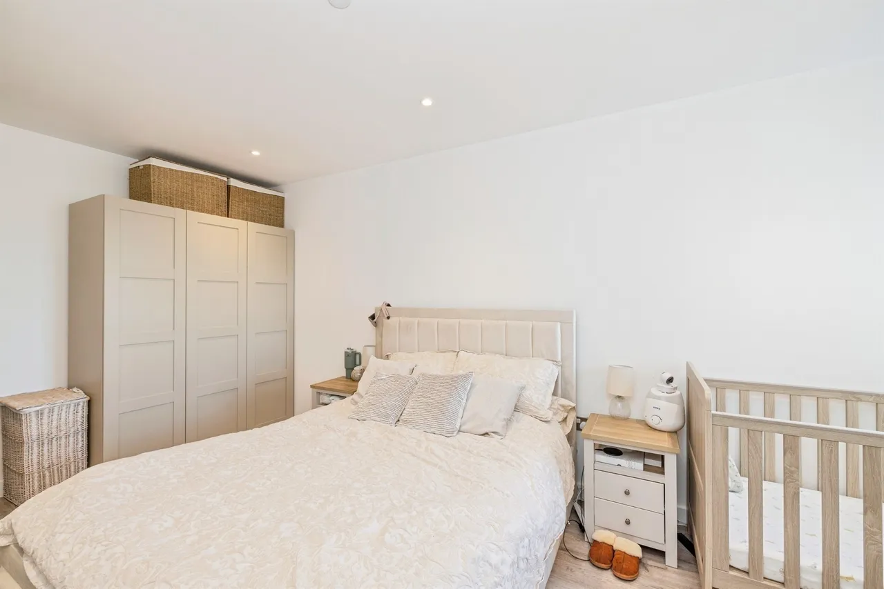 Cherry Tree Road, Watford, WD24, photo 7