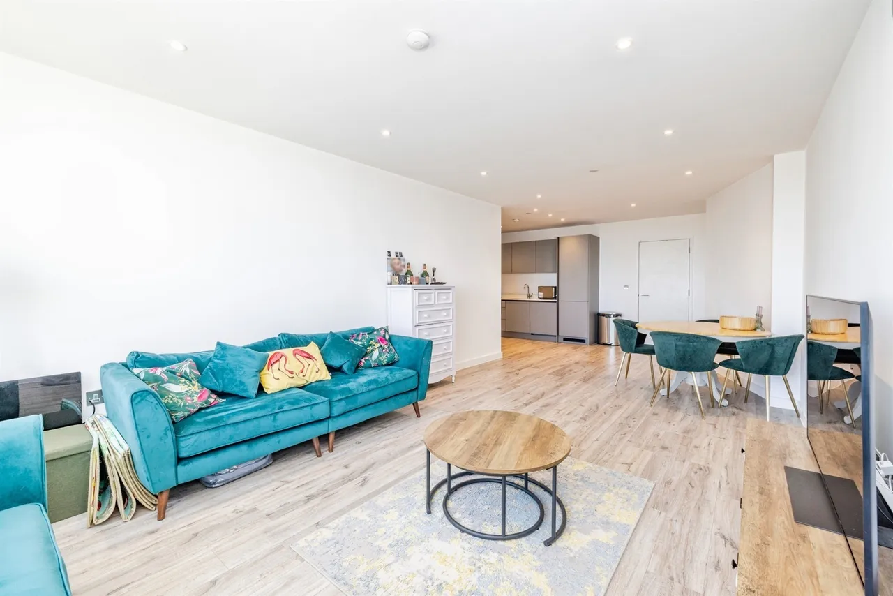 Cherry Tree Road, Watford, WD24, photo 9