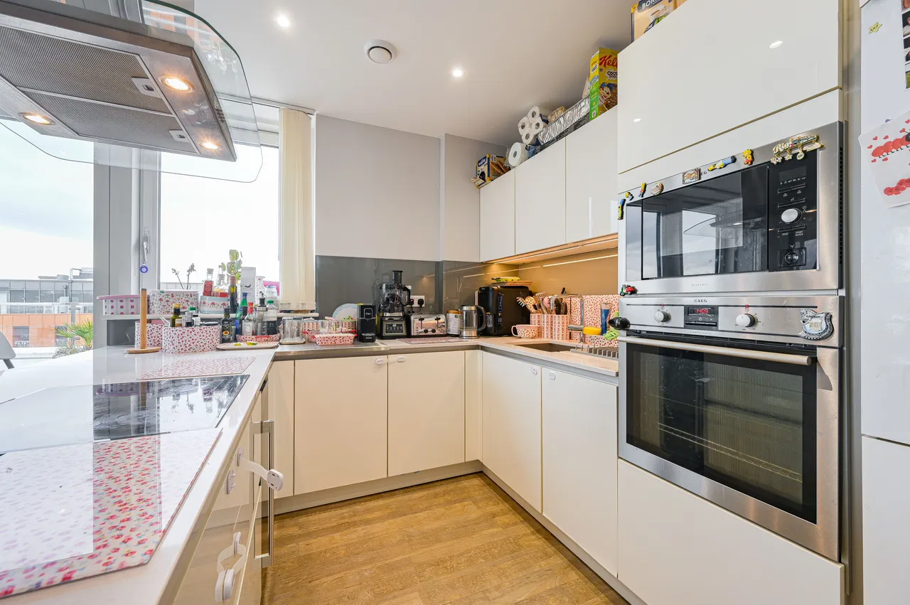 47 Poldo House, 24 Cable Walk, London, photo 4